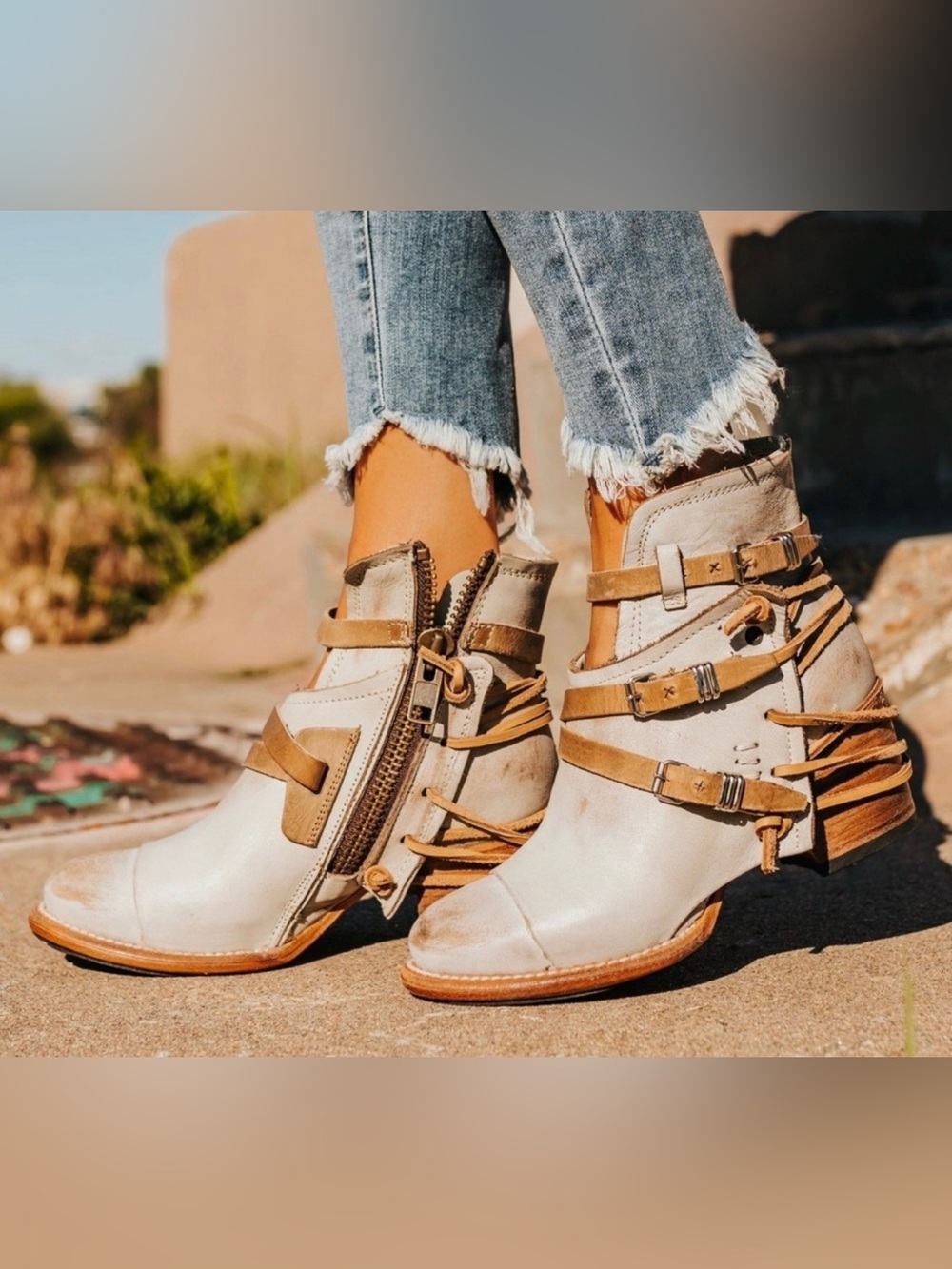 Freebird Ice Crue Booties | Sz 8 | EUC| Box
